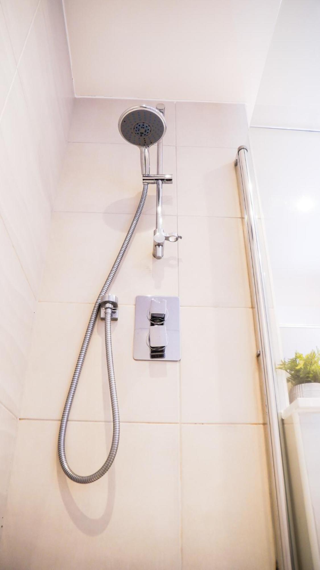 Manchester City Centre Apt With Balcony & Free Parking - Including Free 1-Hour Late Check-Out For Bookings On The 29Th 31St May, Justeat Voucher For 2-Night Stays Minimum! מנצ'סטר מראה חיצוני תמונה